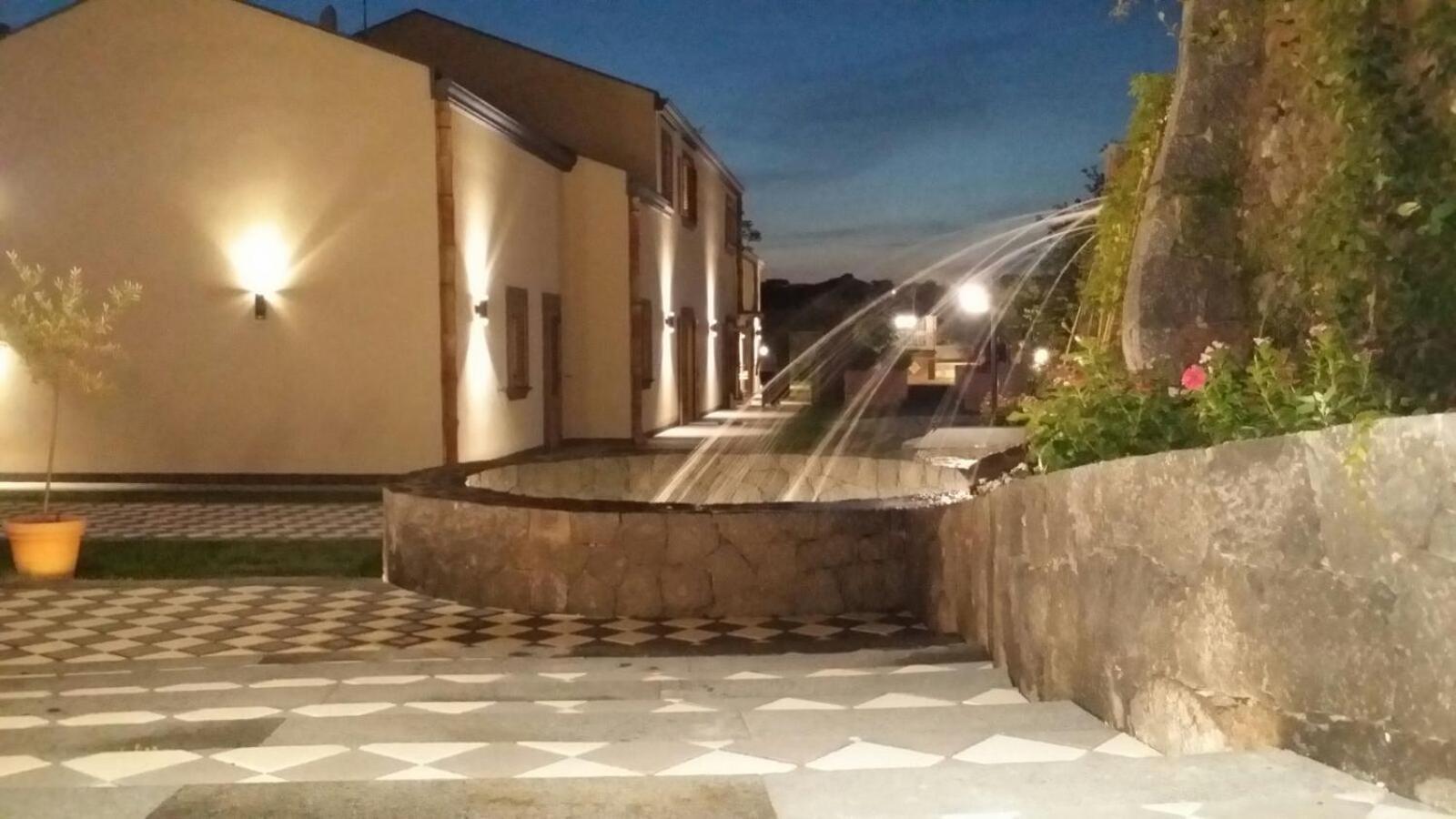 B&B Le Antiche Cisterne Tremestieri Etneo Экстерьер фото